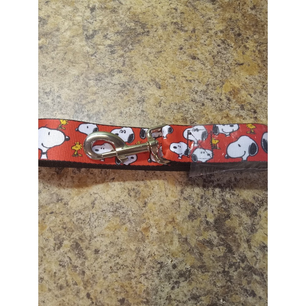 Peanuts Snoopy Woodstock Red Nylon Leash  6ft.Silver Swivel Hook 1 Inch Wide